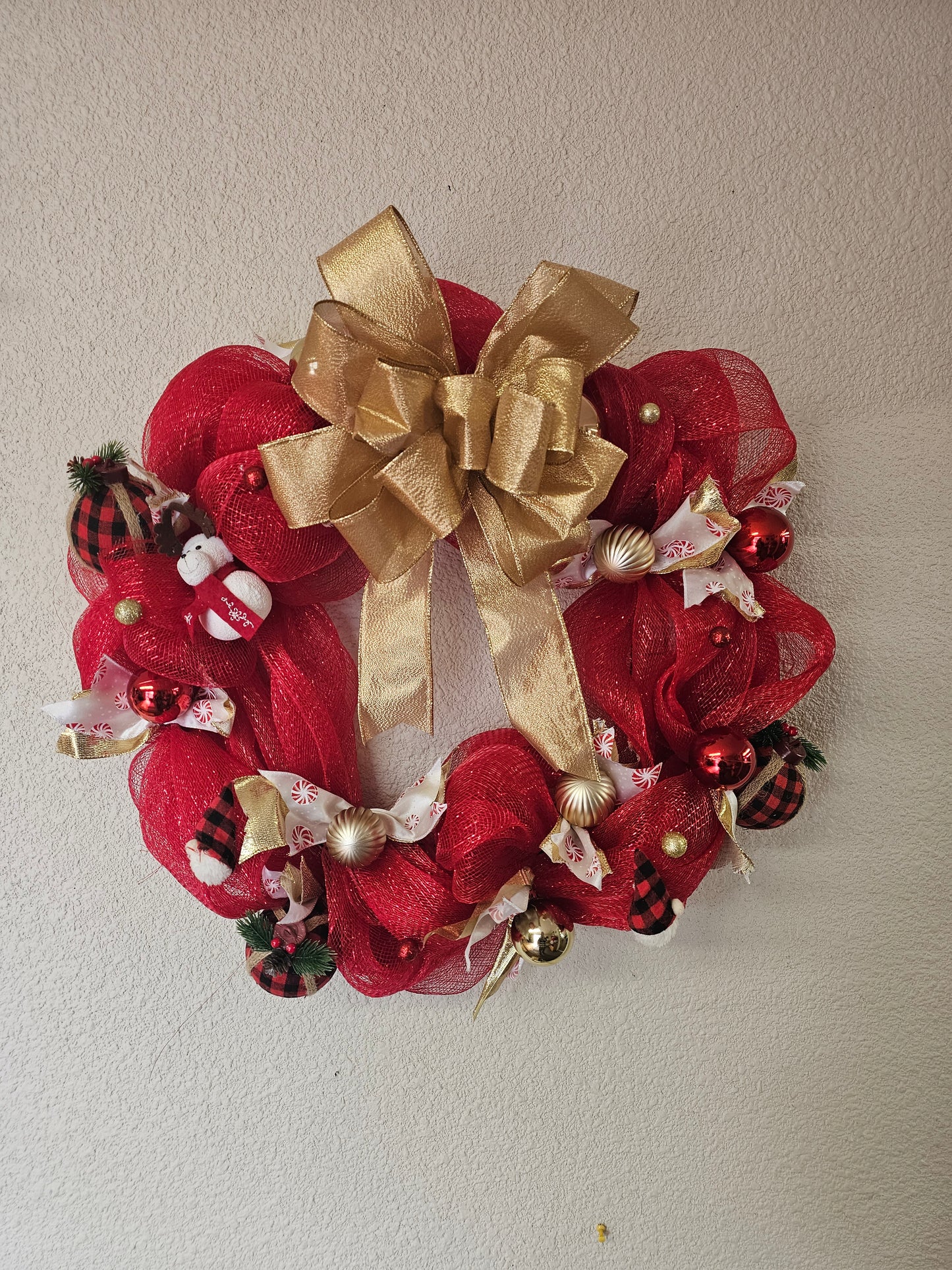 Red & Gold Snowman Wreath